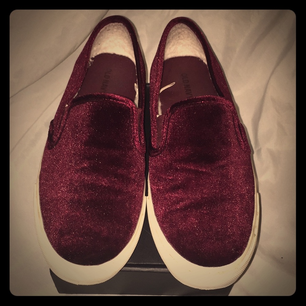 Burgundy velvet slip on sneakers size 7